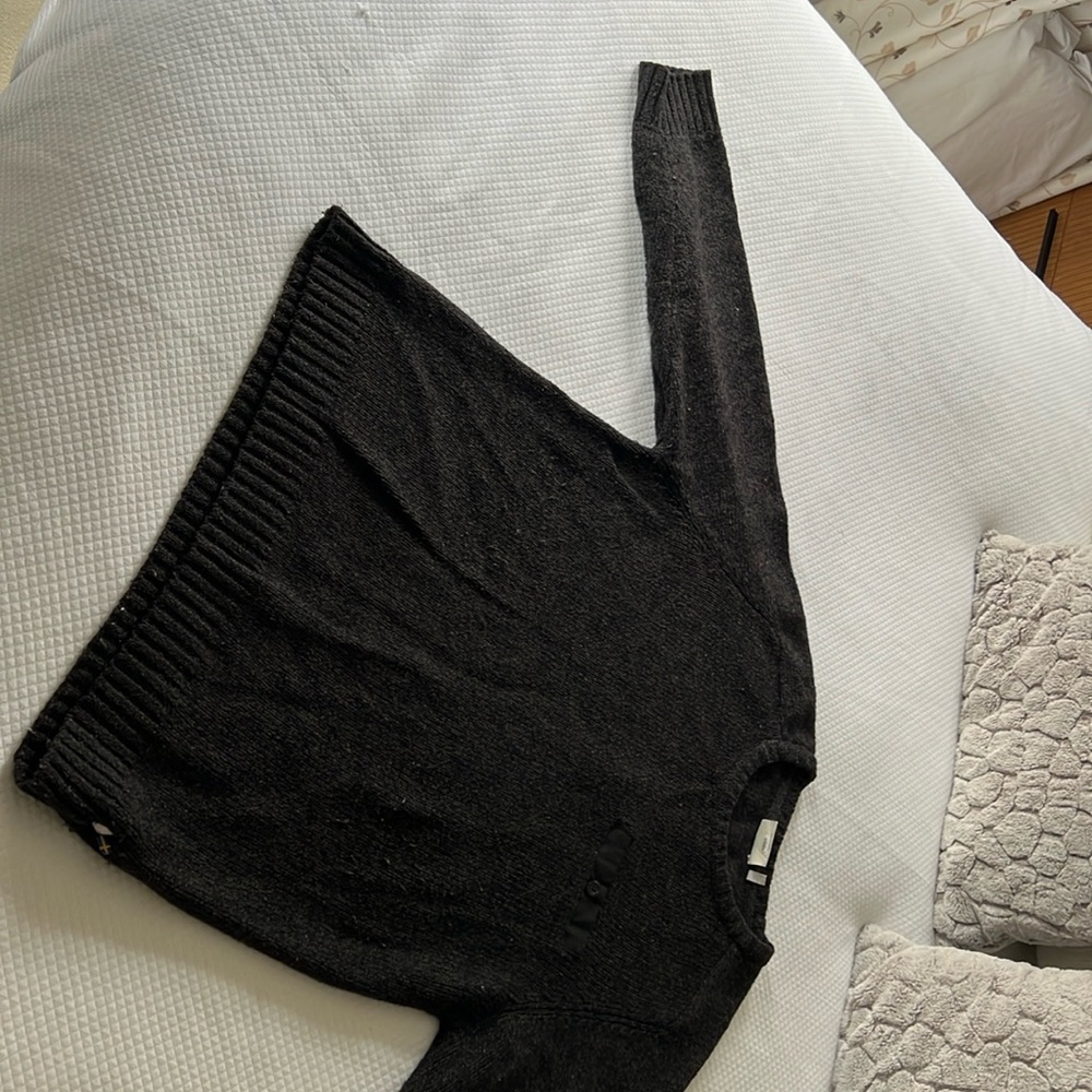 Fjallraven Men’s crew neck sweater . Size - XXL. Like new. never machine washed